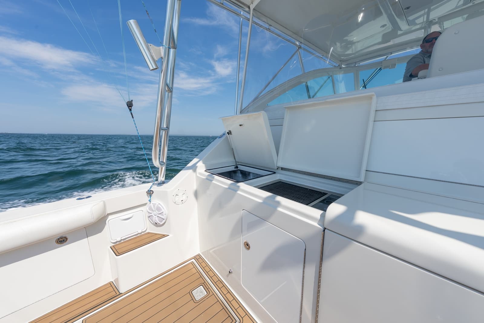 2002 Cabo 45 Express - Photo 37