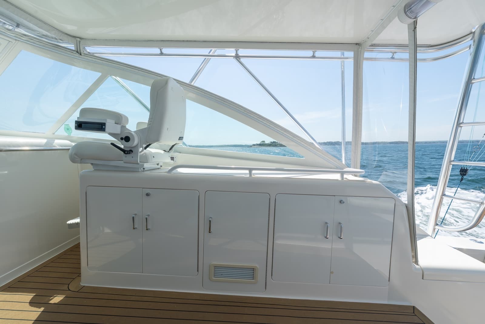 2002 Cabo 45 Express - Photo 63