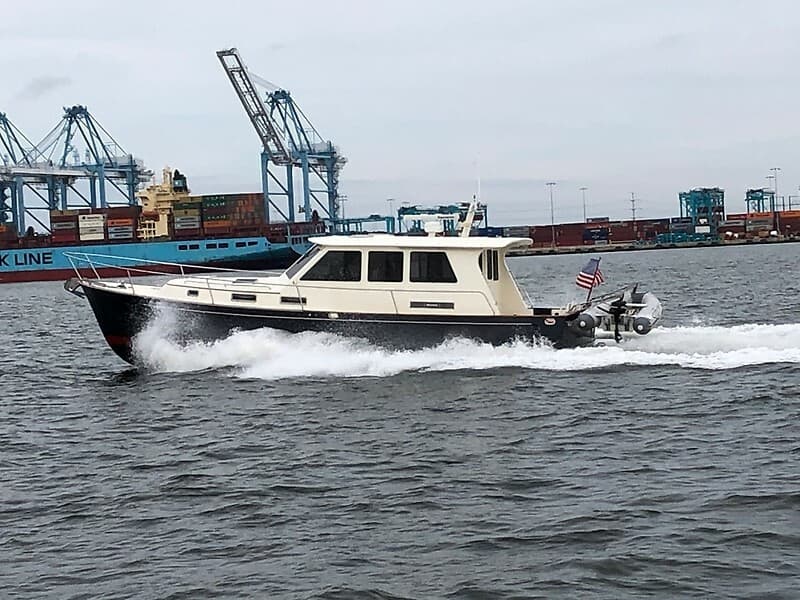 2005 Legacy 42 Sedan