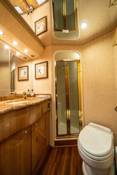 2006 Viking 68 Convertible