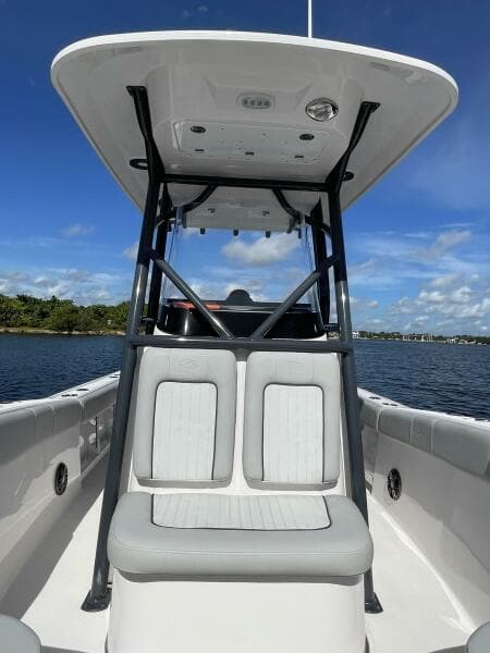 2022 Sea Fox 248 Commander