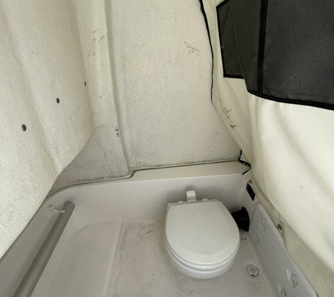 2022 Sea Fox 248 Commander