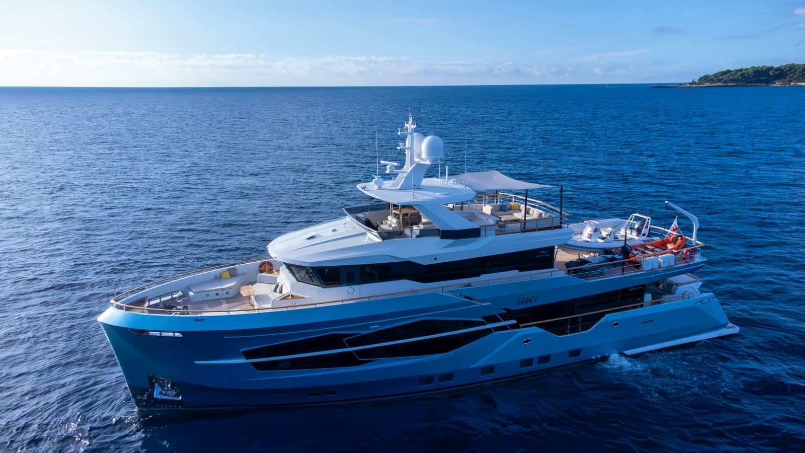 2025 Numarine Numarine 32XP - Photo 2