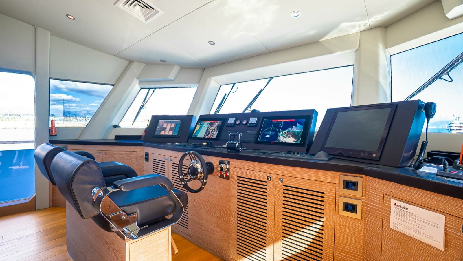 2025 Numarine Numarine 32XP - Photo 56