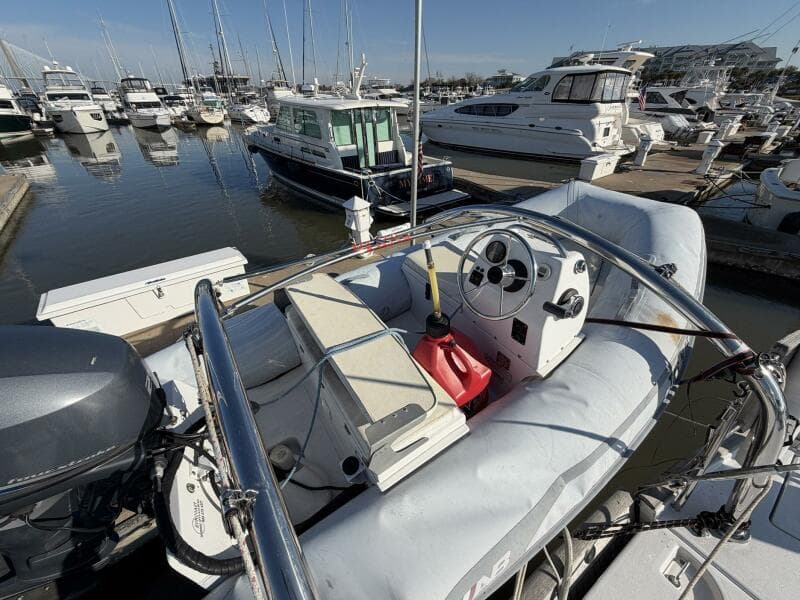 2004 Beneteau 57 Center Cockpit