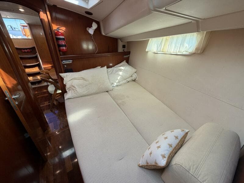 2004 Beneteau 57 Center Cockpit