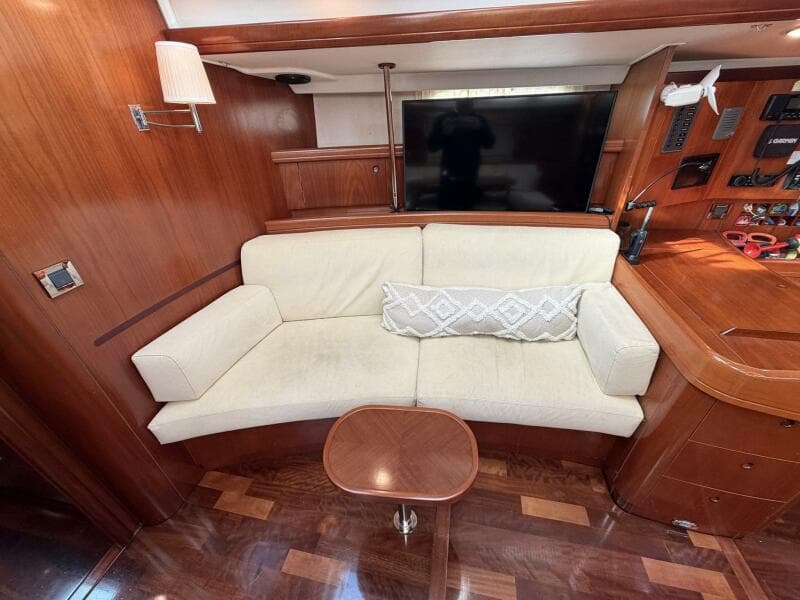 2004 Beneteau 57 Center Cockpit