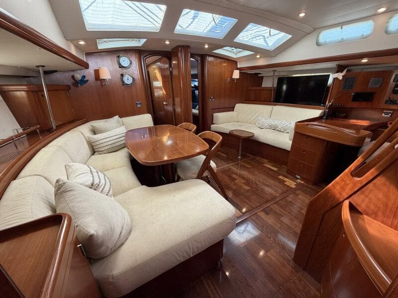 2004 Beneteau 57 Center Cockpit