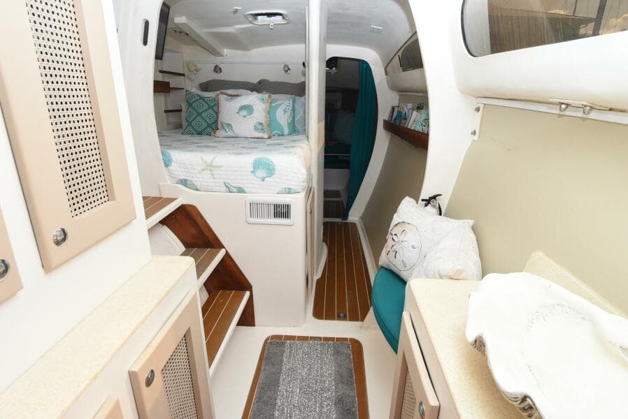 2015 Maine Cat MC 41