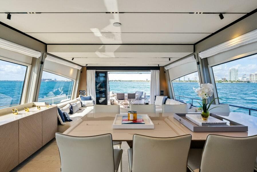 2024 Ferretti Yachts 720