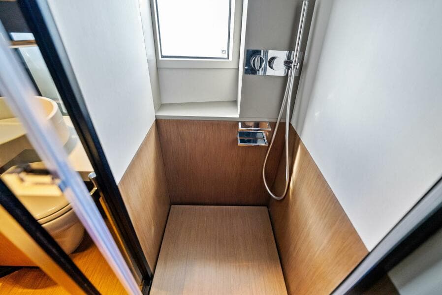 2024 Ferretti Yachts 720