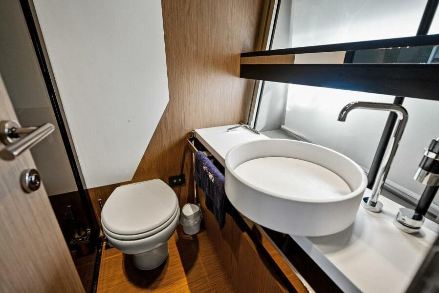 2024 Ferretti Yachts 720