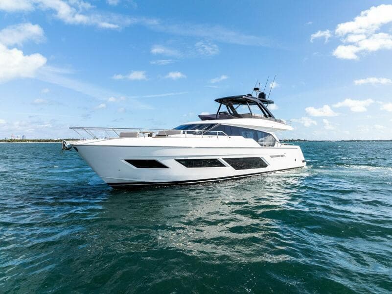 2024 Ferretti Yachts 720