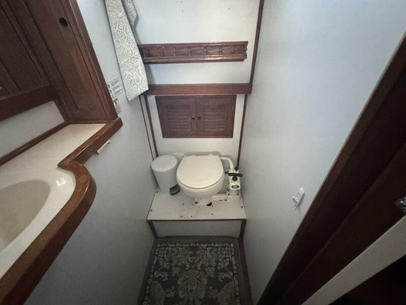 1986 Marine Trader 34 Double Cabin - Photo 112