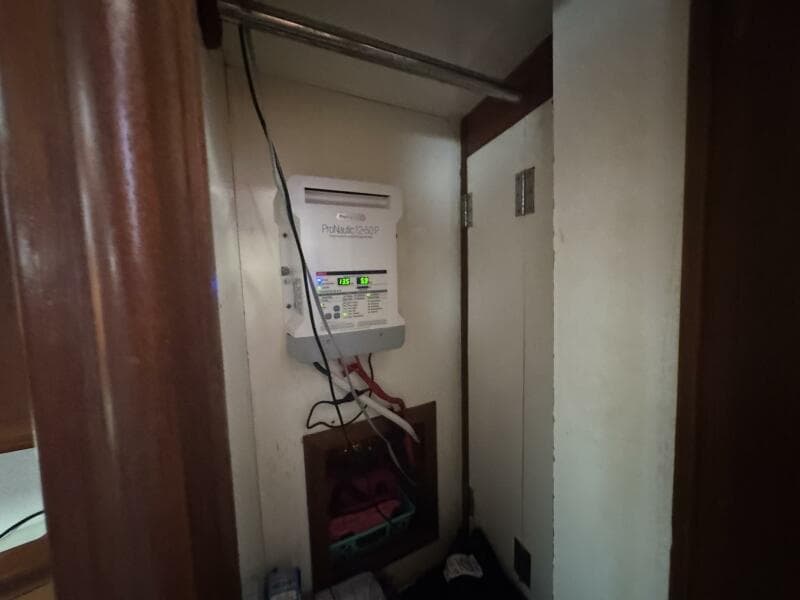 1986 Marine Trader 34 Double Cabin - Photo 139