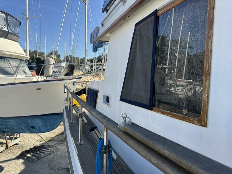 1986 Marine Trader 34 Double Cabin - Photo 15