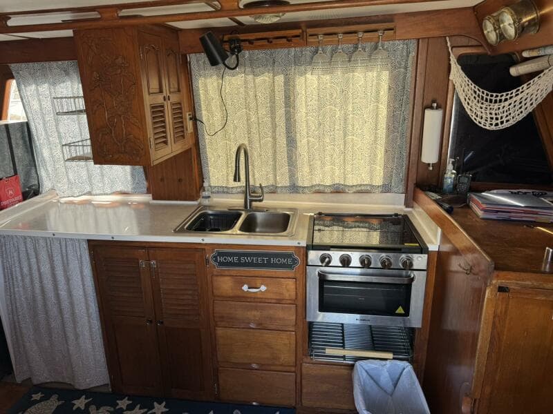 1986 Marine Trader 34 Double Cabin - Photo 73