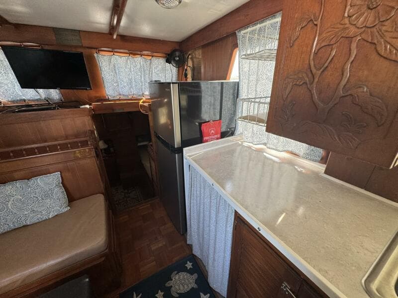 1986 Marine Trader 34 Double Cabin - Photo 90
