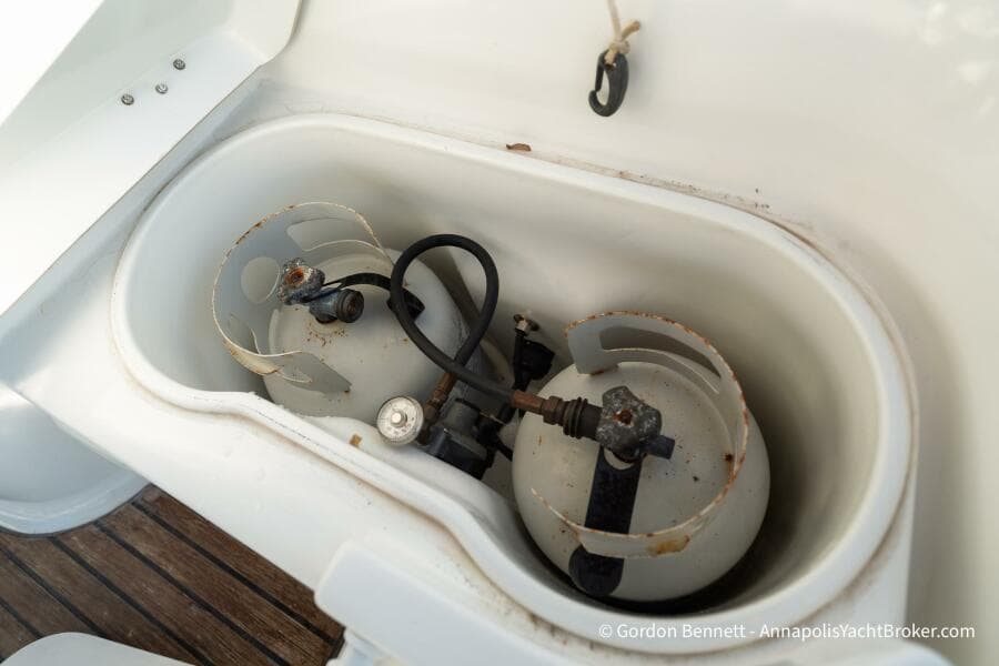 2004 Jeanneau Sun Odyssey 43 DS - Photo 39