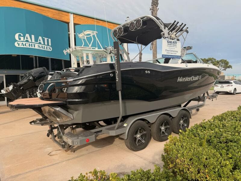 2021 Mastercraft X24