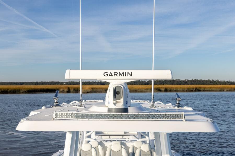 2024 Invincible 40 CAT