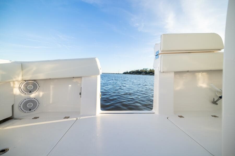 2024 Invincible 40 CAT