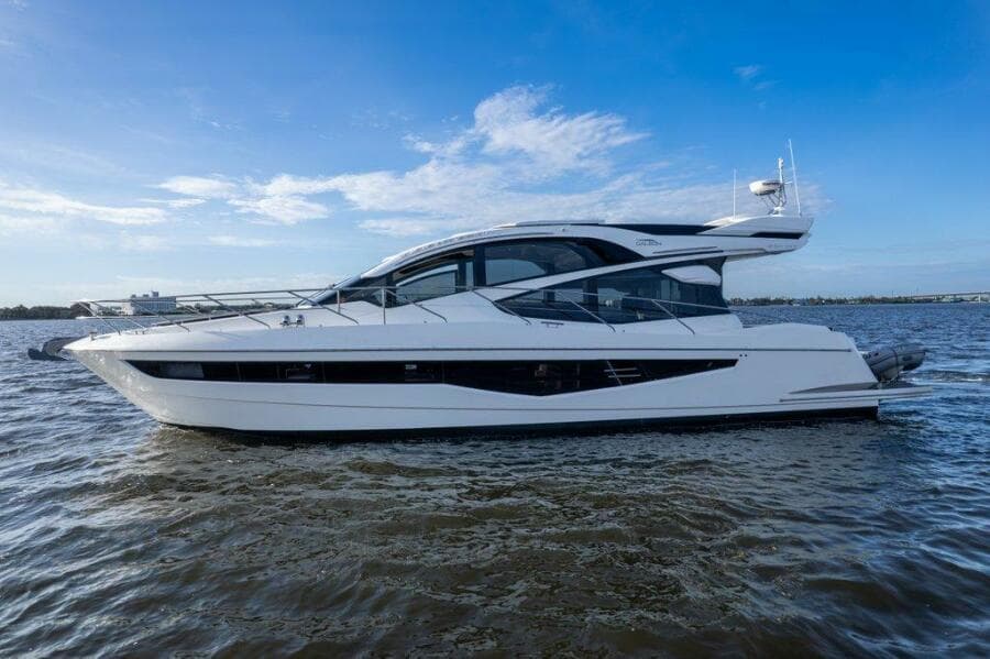 Galeon 58 560 Sky Nuckingfuts- Port Profile