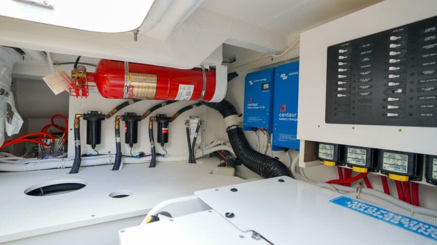 2024 Tiara Yachts 48 LS