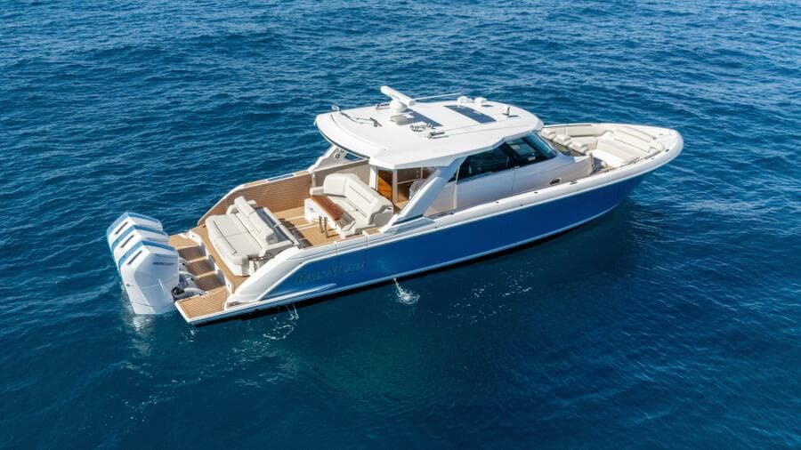 2024 Tiara Yachts 48 LS