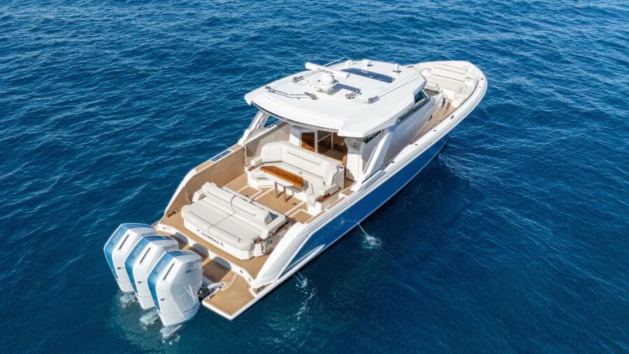 2024 Tiara Yachts 48 LS