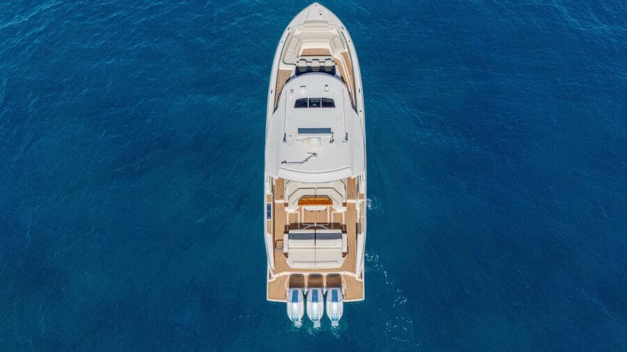 2024 Tiara Yachts 48 LS