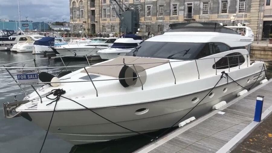 1999 Azimut 58