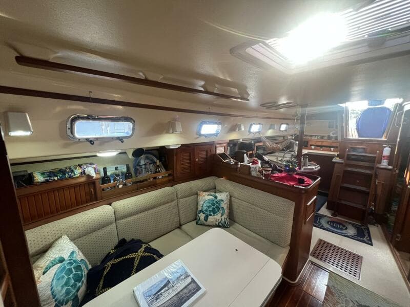 1994 Island Packet Cutter