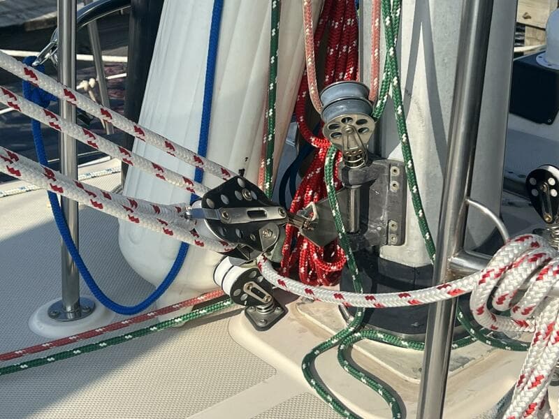 1994 Island Packet Cutter