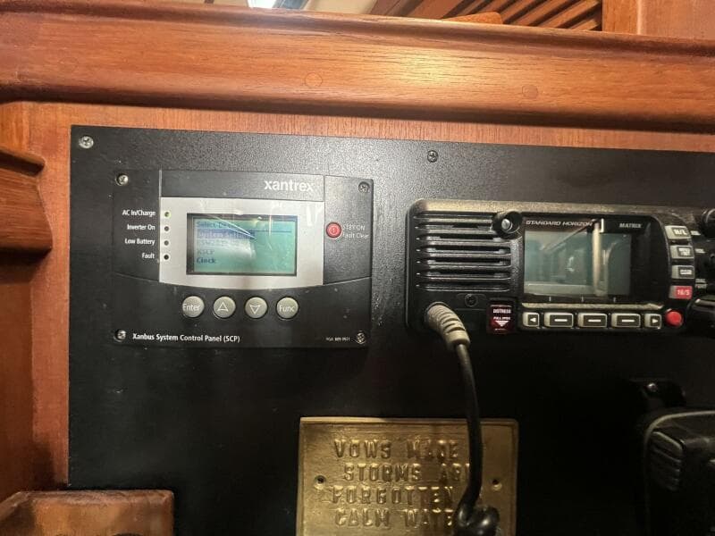 1994 Island Packet Cutter