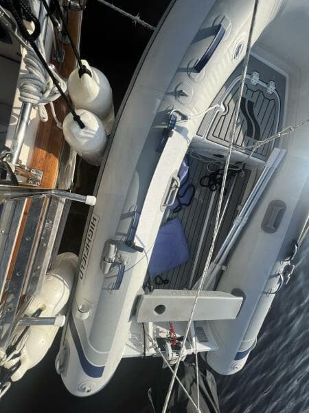 1994 Island Packet Cutter