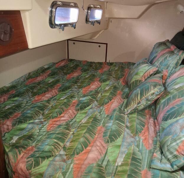 1994 Island Packet Cutter