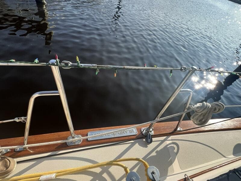 1994 Island Packet Cutter