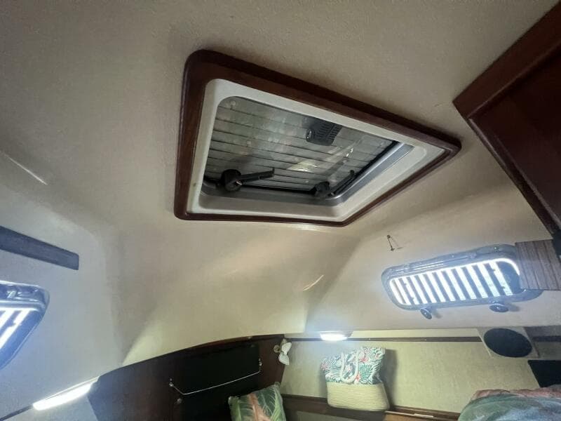 1994 Island Packet Cutter