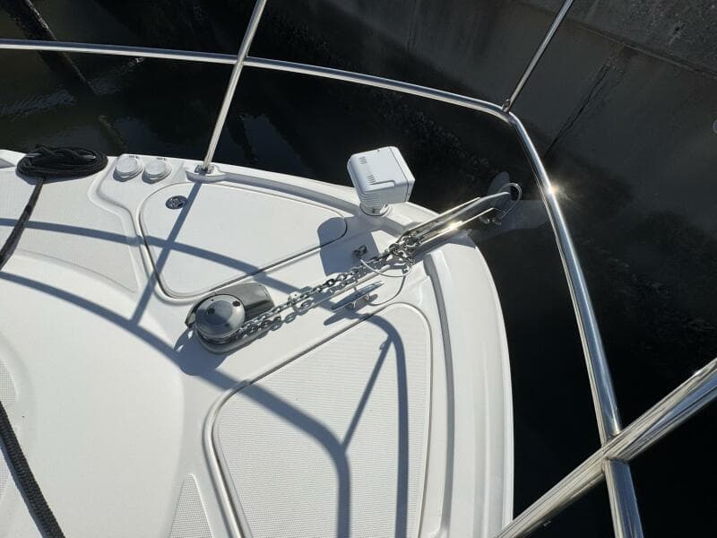 2016 Sea Ray 470 Sundancer 'Lopez Cove II' - Windlass Locker