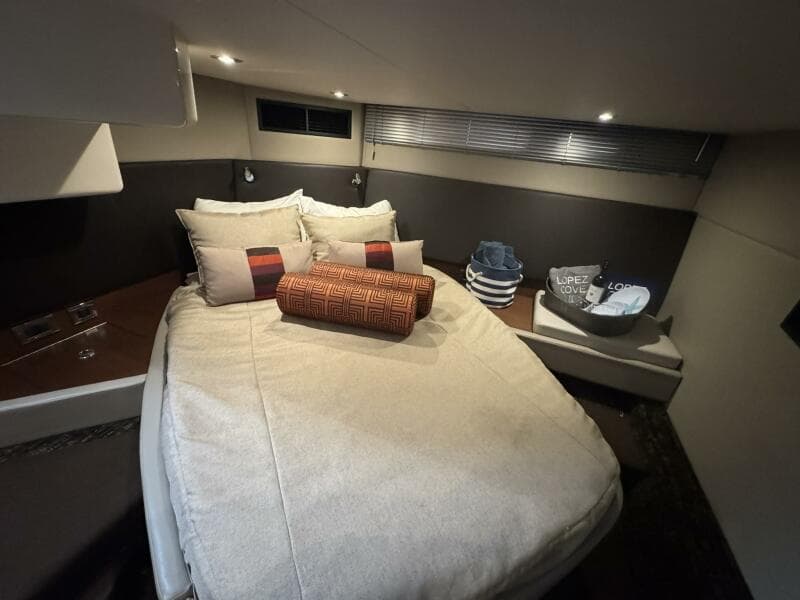 2016 Sea Ray 470 Sundancer 'Lopez Cove II' - Master Stateroom 