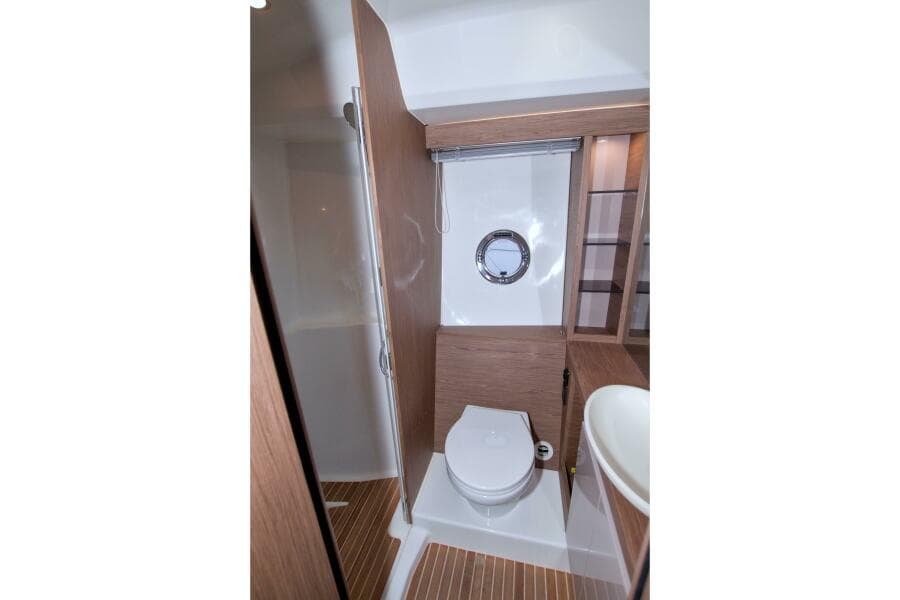 2019 Beneteau Gran Turismo 50 - Photo 53