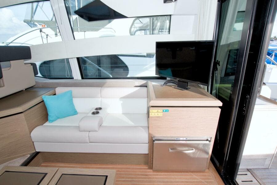2019 Beneteau Gran Turismo 50 - Photo 35