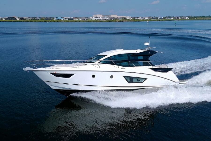 2019 Beneteau Gran Turismo 50 - Photo 9