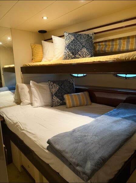 2005 Neptunus 62 Flybridge