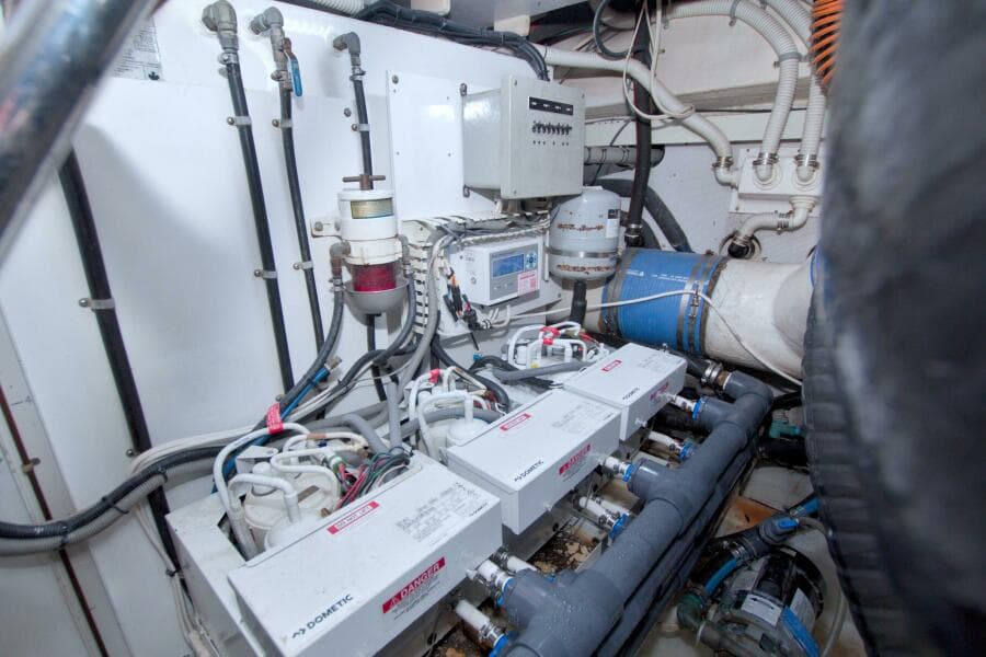 2005 Neptunus 62 Flybridge