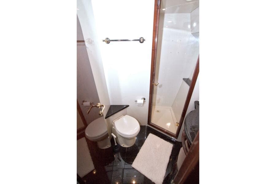 2005 Neptunus 62 Flybridge