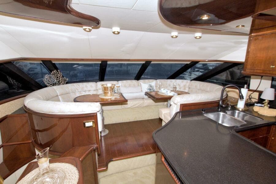 2005 Neptunus 62 Flybridge