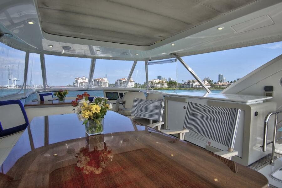 2017 Azimut 72 Flybridge - Photo 8