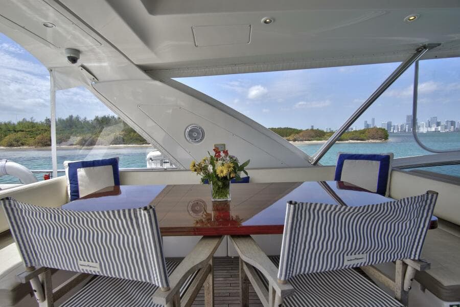 2017 Azimut 72 Flybridge - Photo 13